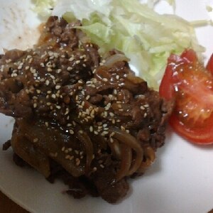 ☆牛肉玉ねぎ焼肉のたれ炒め☆